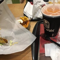 Photo taken at Taco Bell by Marcos Henrique D. on 9/9/2018