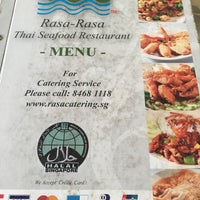 Photo taken at Rasa Rasa Muslim Thai Seafood Restaurant by Ridz u. on 2/20/2016