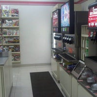Photo taken at 7-Eleven by Marini F. on 12/26/2012