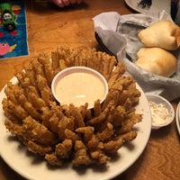 Photo taken at Texas Roadhouse by Zhuo W. on 5/27/2019
