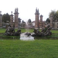 Foto diambil di Castello Di Belgioioso oleh Sara F. pada 10/14/2012