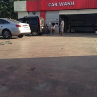 Photo taken at Car wash LM+ by Ellvin H. on 7/8/2014