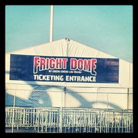 Photo taken at Fright Dome by ᴡ T. on 10/19/2012