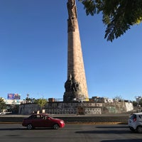 Photo taken at Glorieta Monumento a Los Niños Héroes by ToÑiTo B. on 1/31/2022