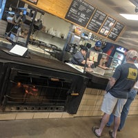 Foto scattata a Southside Market &amp;amp; BBQ Bastrop da Randy il 5/17/2019