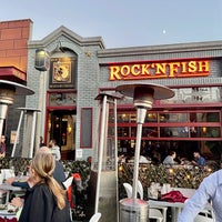 Photo taken at Rock&#39;N Fish by Randy on 10/4/2022