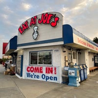 Photo taken at Eat At Joe&amp;#39;s by Randy on 9/25/2021