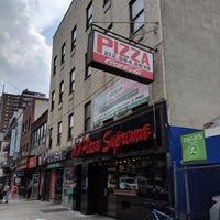 Foto scattata a New York Pizza Suprema da Randy il 7/17/2018