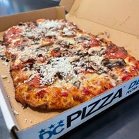 Foto tirada no(a) DC Pizza por Randy em 11/12/2023