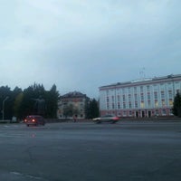 Photo taken at Памятник Ленину by Elena K. on 9/25/2012