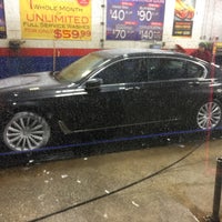 Photo taken at White Glove Car Wash by Anderson V. on 1/12/2017
