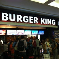 Photo taken at Burger King by Fabricio on 11/5/2012