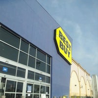 Photo taken at Best Buy by Mark L. on 6/1/2013