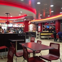 Снимок сделан в Burger King пользователем Andrea Tomassini 10/13/2012