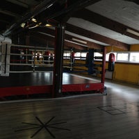 Photo taken at 12 Oz by ☀☀☀Andrey⚡⚡⚡ on 3/21/2013