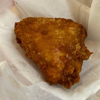 Photo taken at Gus&amp;#39;s Fried Chicken by Raj T. on 10/4/2020