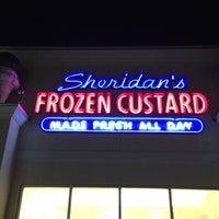 Photo prise au Sheridan’s Frozen Custard par Gregory M. le11/25/2012