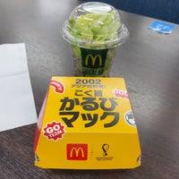 Photo taken at McDonald&amp;#39;s by Taiga K. on 11/8/2022