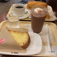 Photo taken at Doutor Coffee Shop by Taiga K. on 5/9/2020
