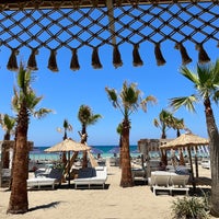 Снимок сделан в Baja Beach Club пользователем Dejana G. 7/1/2022