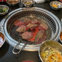 Photo taken at Ehwawon Korean BBQ (이화원) by Fasai Z. on 11/25/2021
