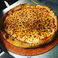 Снимок сделан в Colossal Crab &amp;amp; Miller Pizza Chicago пользователем Colossal Crab &amp;amp; Miller Pizza Chicago 9/10/2016