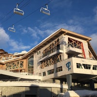 Photo taken at Club Med Val Thorens Sensations by Jerome on 2/24/2018