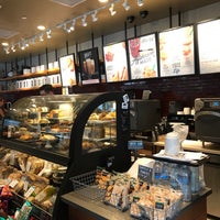 Photo taken at Starbucks by Cyn on 7/15/2018