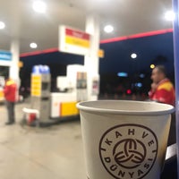 Photo taken at Kipa Shell by Marcus on 3/12/2019