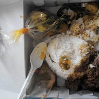 Review RM Padang 17 Provinsi