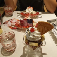 Photo taken at Swensen&amp;#39;s by Peerapong T. on 2/10/2019