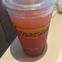Photo taken at Lemonade by JDH on 7/5/2018