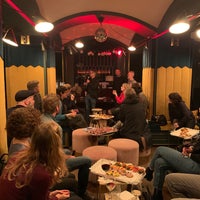 11/27/2019 tarihinde Bastian B.ziyaretçi tarafından Salon Pitzelberger'de çekilen fotoğraf
