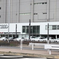 Photo taken at Audi Approved Automobile 有明 by naox on 3/16/2019
