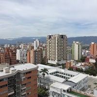 Снимок сделан в Hotel Dann Carlton Bucaramanga пользователем Adriana R. 9/19/2016