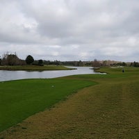 Das Foto wurde bei Shingle Creek Golf Club von Se Hoon P. am 2/19/2017 aufgenommen