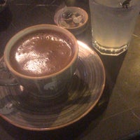 Foto tirada no(a) Hector Louis Coffee por Oğuzhan Ö. em 10/5/2020