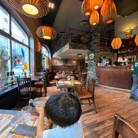 Photo taken at Brasserie Grimbergen Café by Hottn on 8/10/2023