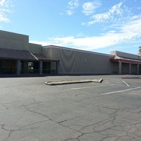 Photo taken at Phoenix Indoor Karting by Wendy D. on 12/12/2013