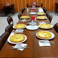 รูปภาพถ่ายที่ Karadeniz Pide, Kebap ve Lahmacun Salonu โดย Karadeniz Pide, Kebap ve Lahmacun Salonu เมื่อ 9/30/2016