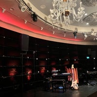 รูปภาพถ่ายที่ Het Concertgebouw โดย Emma-Sophie O. เมื่อ 3/2/2024