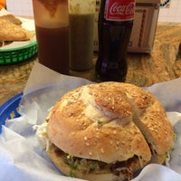 Photo prise au Cemitas Puebla par Chris N. le12/15/2014