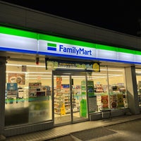 ファミリーマート金沢堀川店 Convenience Store