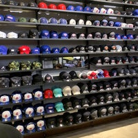 Braves MLB Shop - Souvenir Store