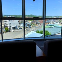 柏原市立国分図書館 28 Visitors 柏原市立国分図書館 28 Visitors