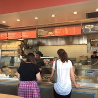Photo taken at Chipotle Mexican Grill by Hone P. on 10/2/2016