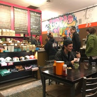 10/8/2017에 Evan Z.님이 Love Muffin Cafe에서 찍은 사진