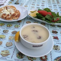 Photo taken at Karçiçeği Restaurant by Müzeyyen on 9/22/2016