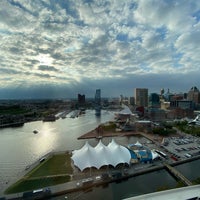 Снимок сделан в Baltimore Marriott Waterfront пользователем Chas P. 10/9/2021