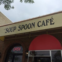 Photo taken at Soup Spoon Cafe by Joel H. on 7/25/2015